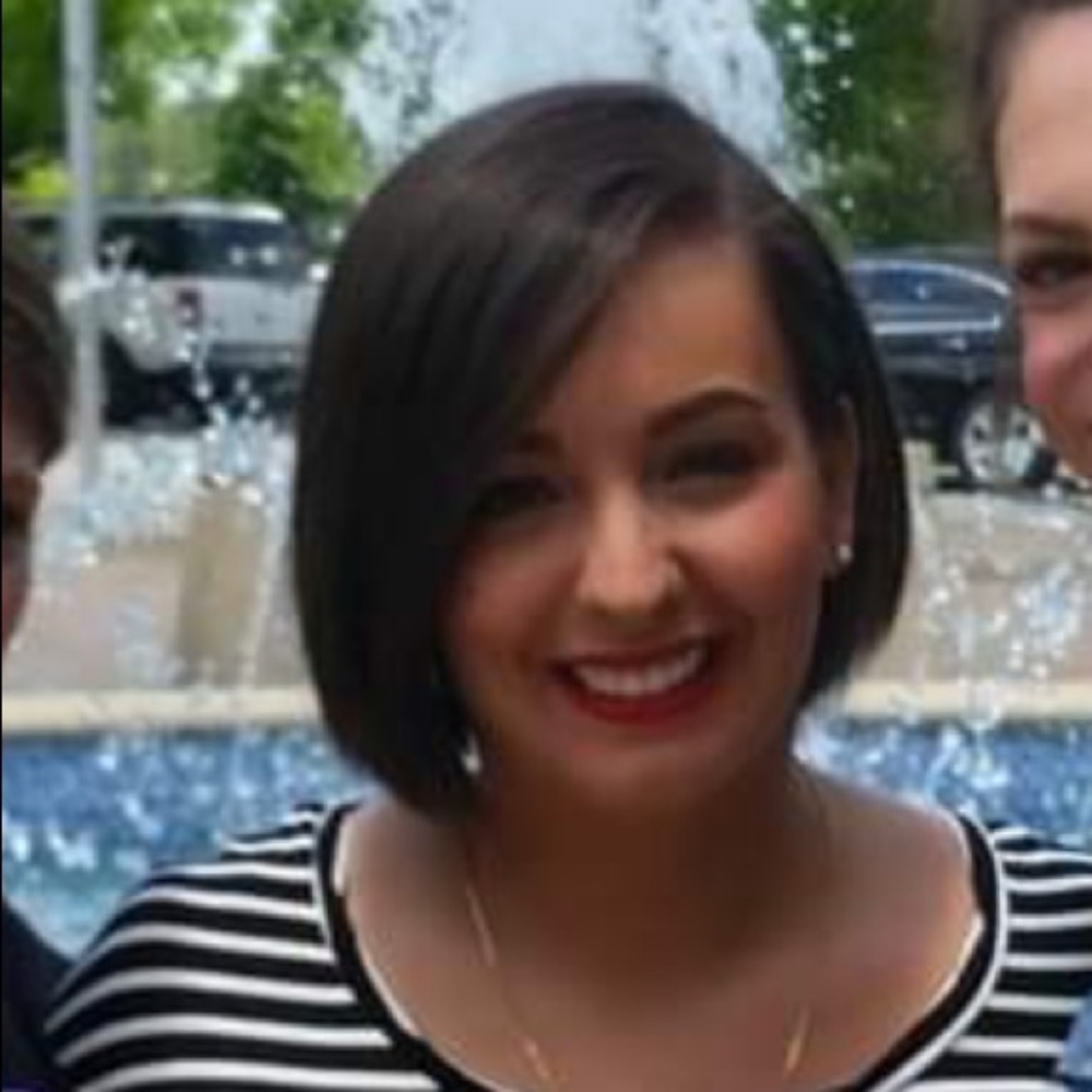 Meet your Posher, Melissa